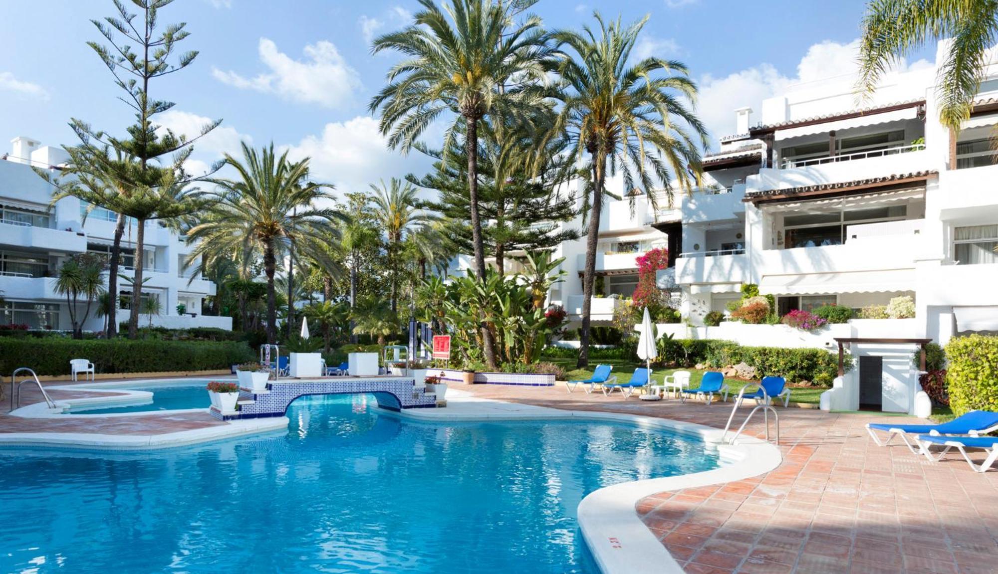 Urb. Alhambra Del Mar, Marbella Otel Dış mekan fotoğraf